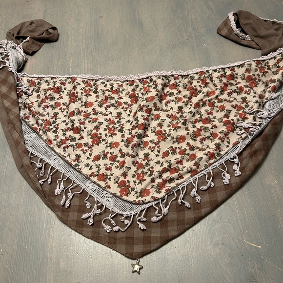 Y2K vintage scarf ✨ - Picture 3 of 5